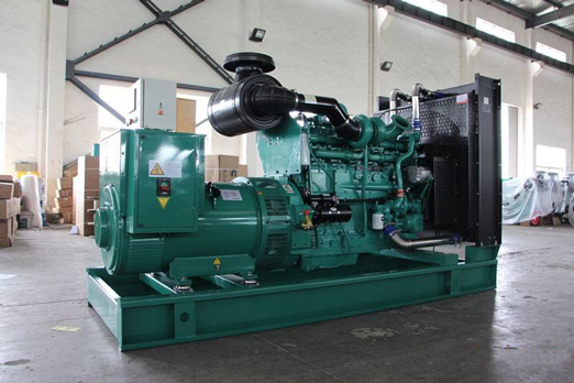 新城320kw康明斯柴油发电车出租组图片 新城320kw康明斯柴油发电车出租组图片